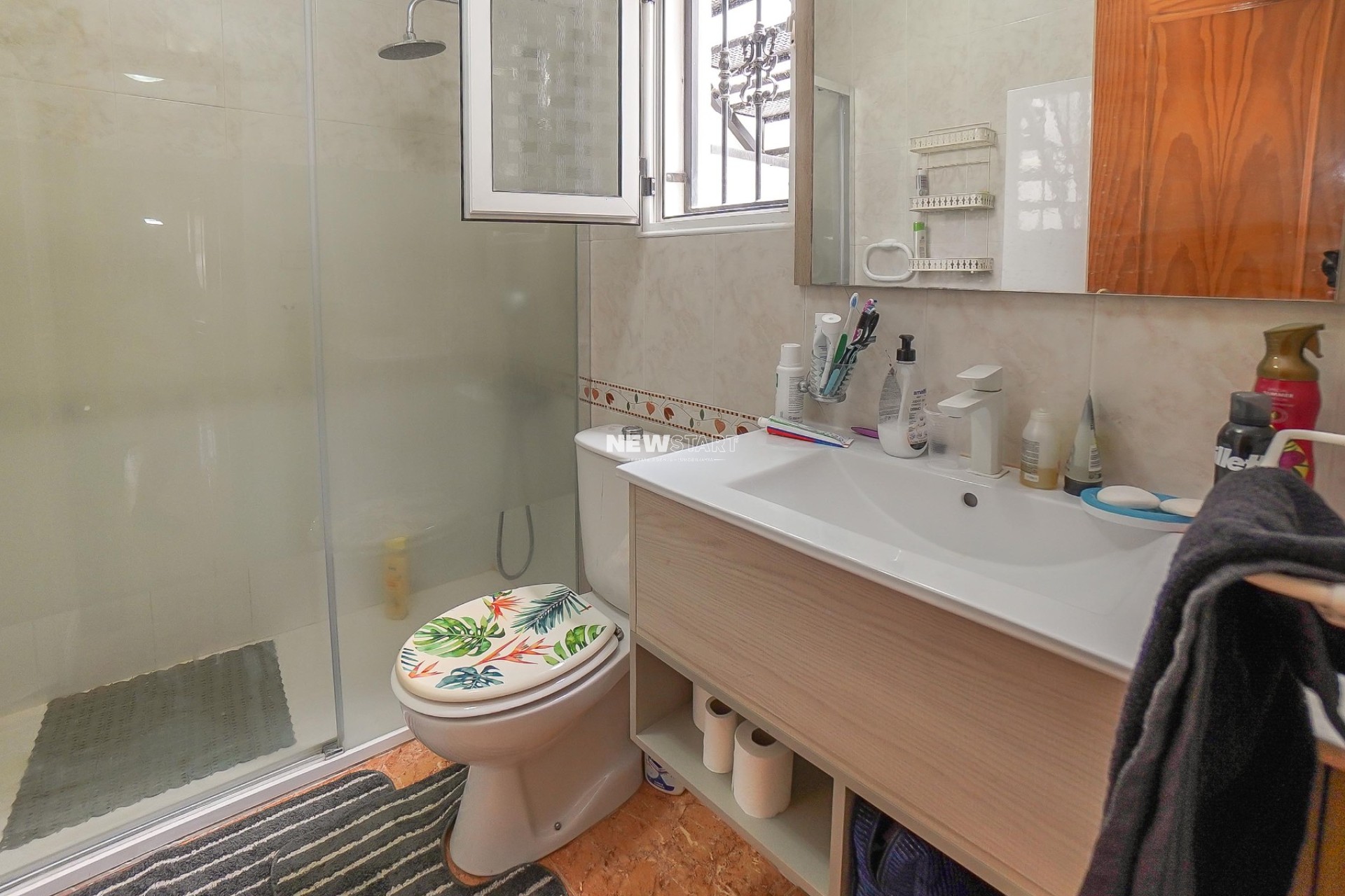 Resale - Quad - La Marina - Urb. La Marina