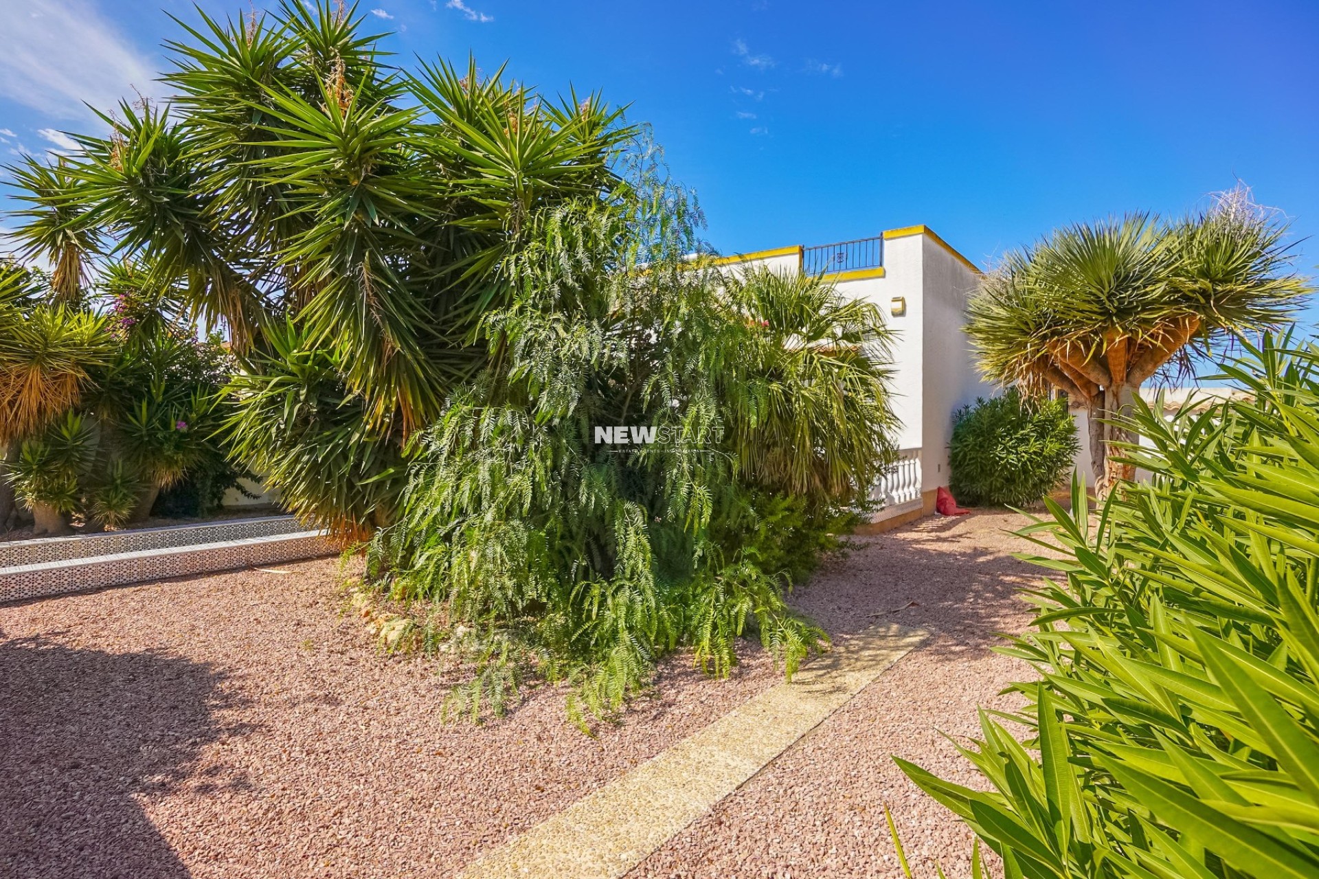 Resale - Quad - La Marina - Urb. La Marina