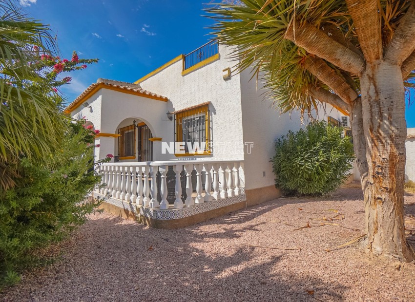 Resale - Quad - La Marina - Urb. La Marina