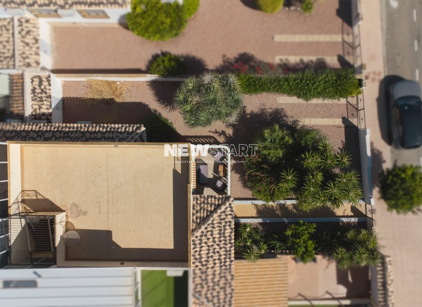 Resale - Quad - La Marina - Urb. La Marina