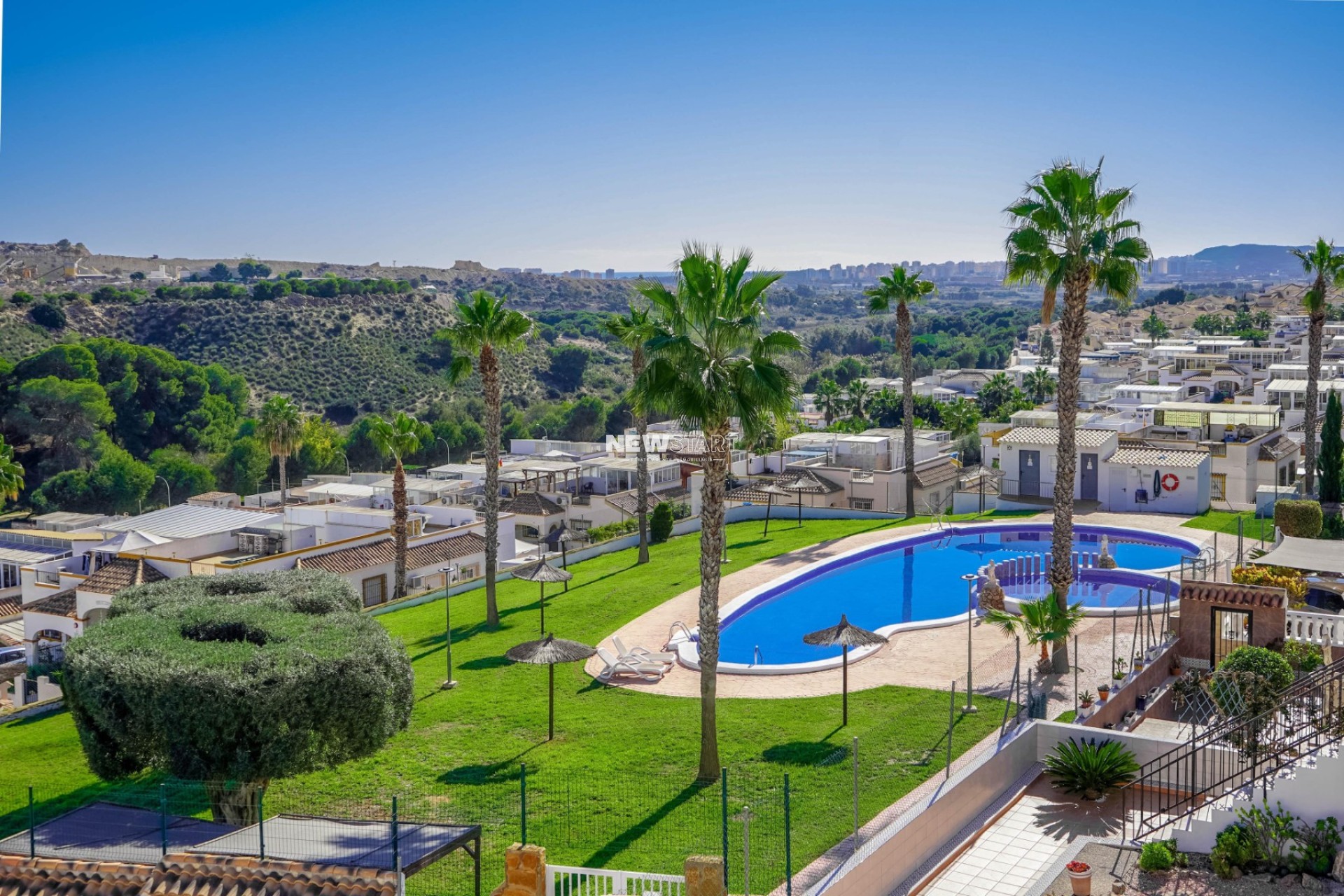 Resale - Quad - La Marina - Urb. La Marina