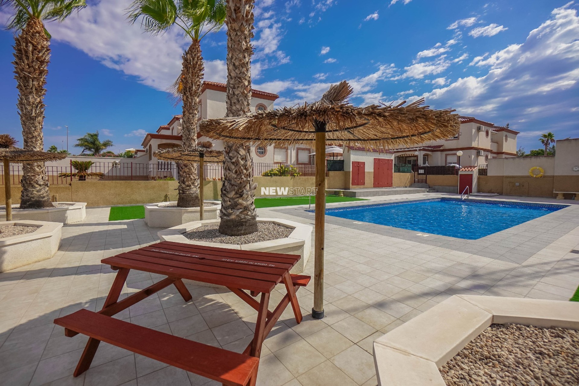 Resale - Quad - La Marina - Urb. La Marina