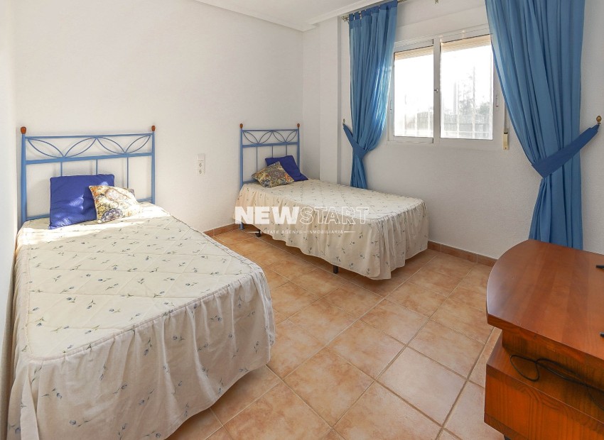 Resale - Quad - La Marina - Urb. La Marina