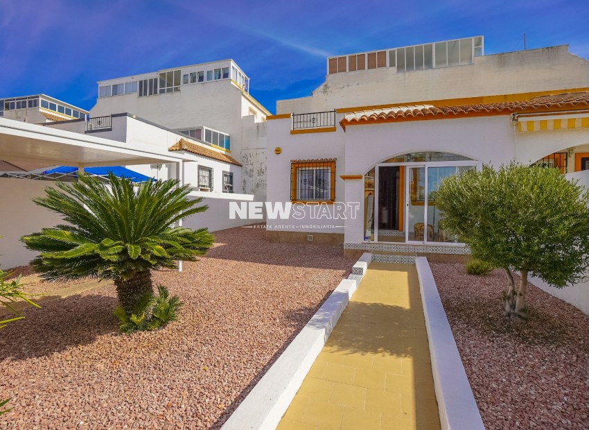 Resale - Quad - La Marina - Urb. La Marina