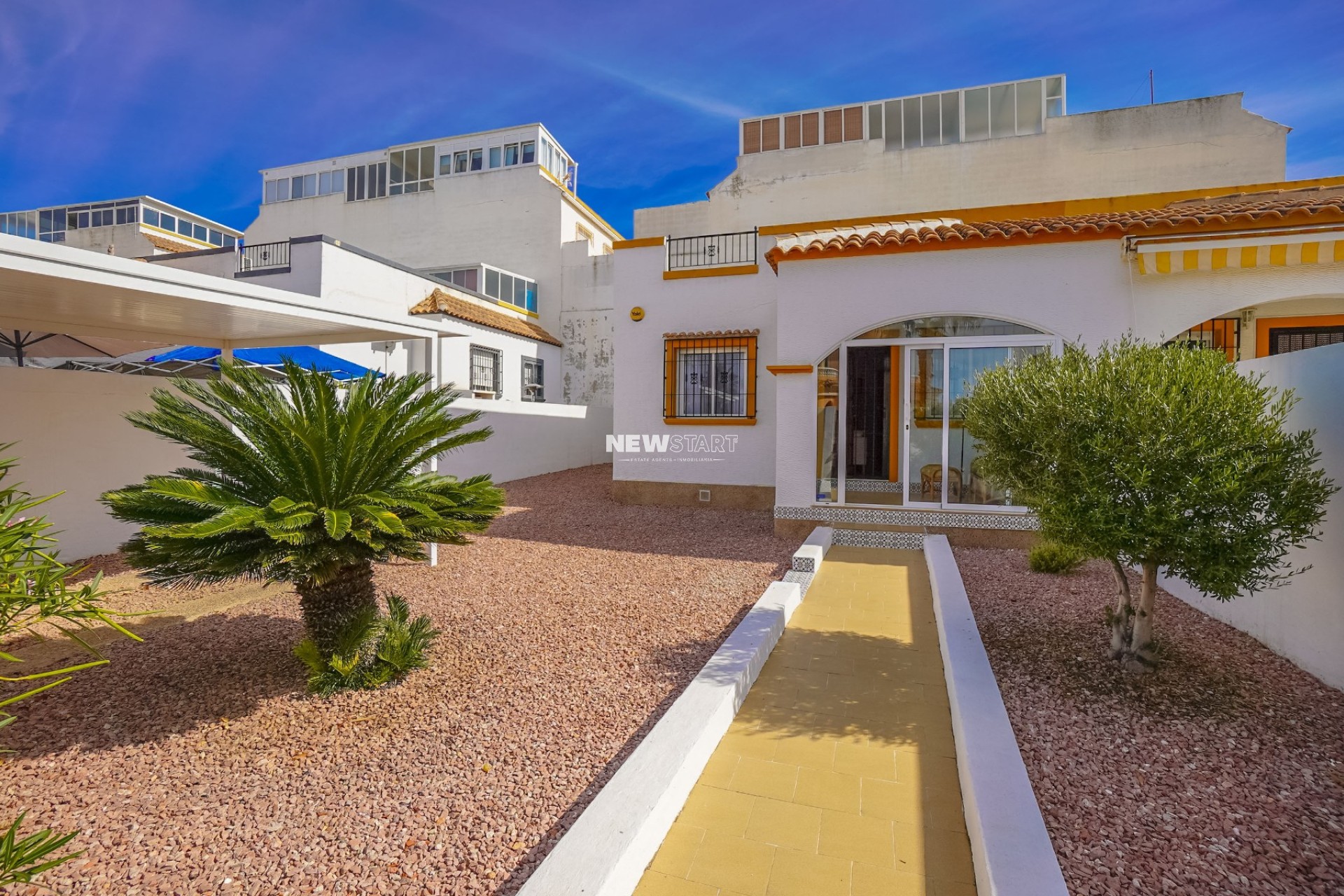 Resale - Quad - La Marina - Urb. La Marina