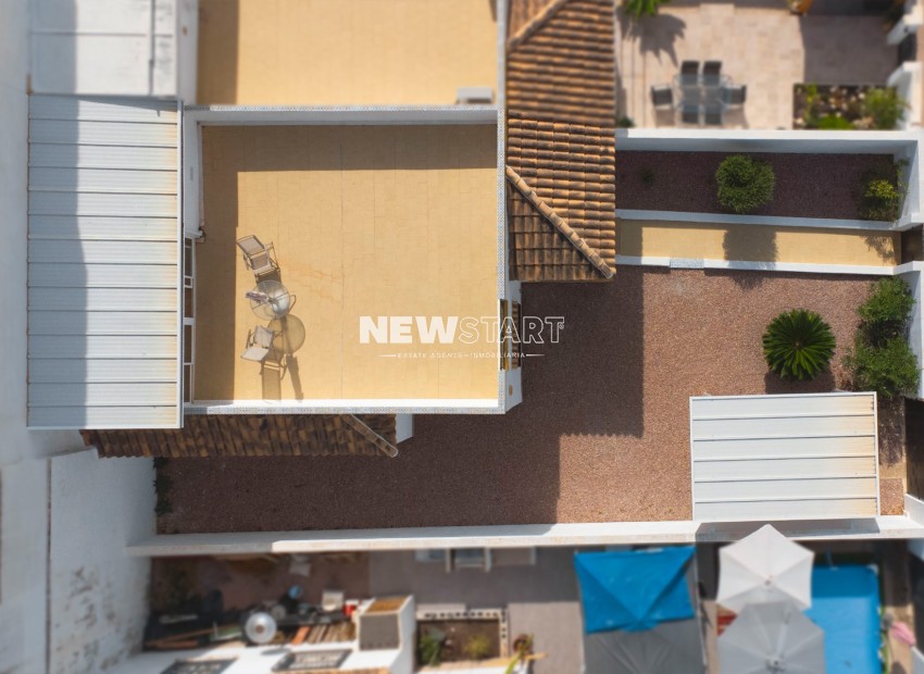 Resale - Quad - La Marina - Urb. La Marina