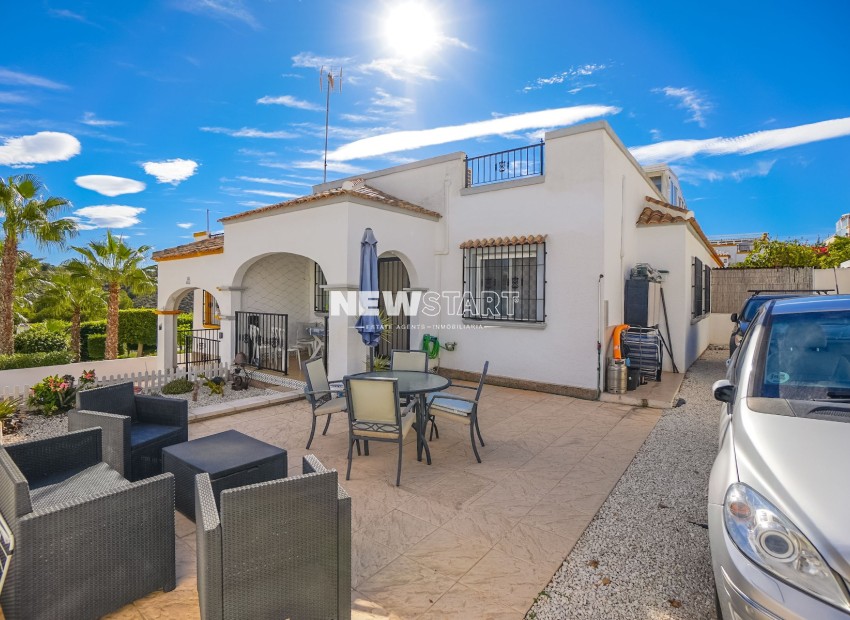 Resale - Quad - La Marina - Urb. La Marina