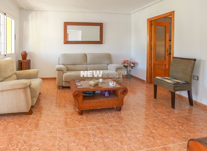 Resale - Quad - La Marina - Urb. La Marina