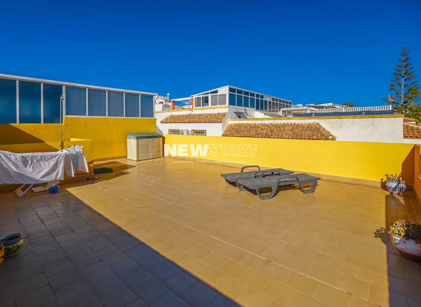 Resale - Quad - La Marina - Urb. La Marina