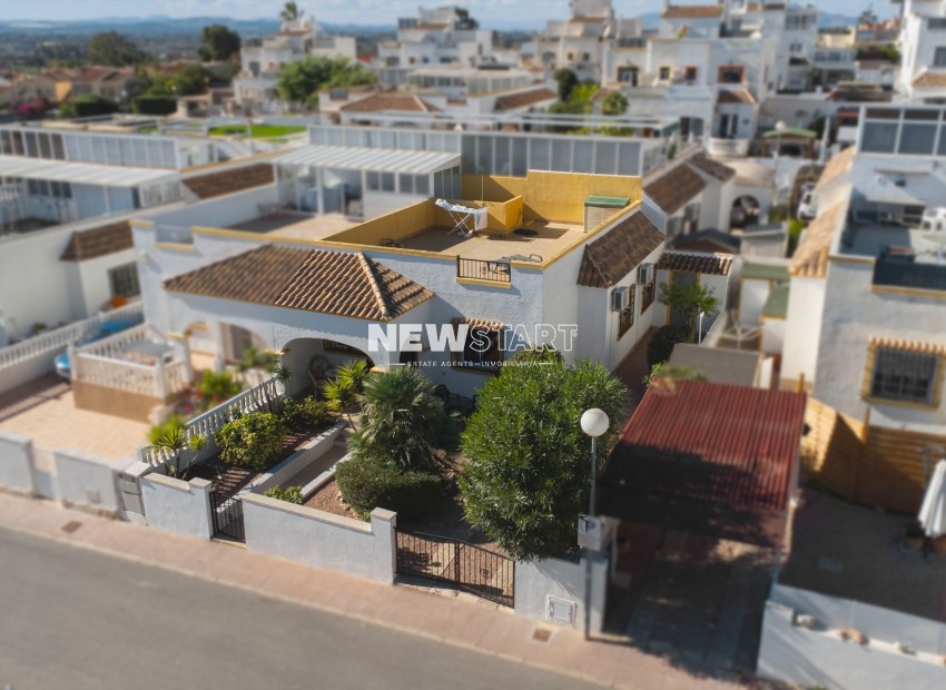 Resale - Quad - La Marina - Urb. La Marina