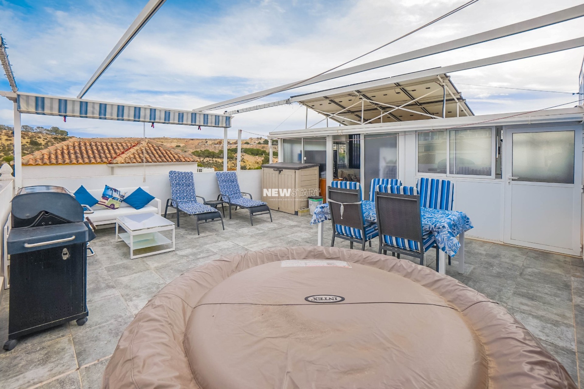 Resale - Quad - La Marina - Urb. La Marina