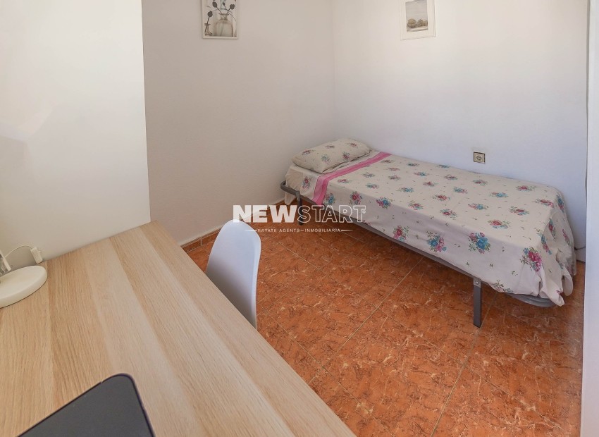 Resale - Quad - La Marina - Urb. La Marina