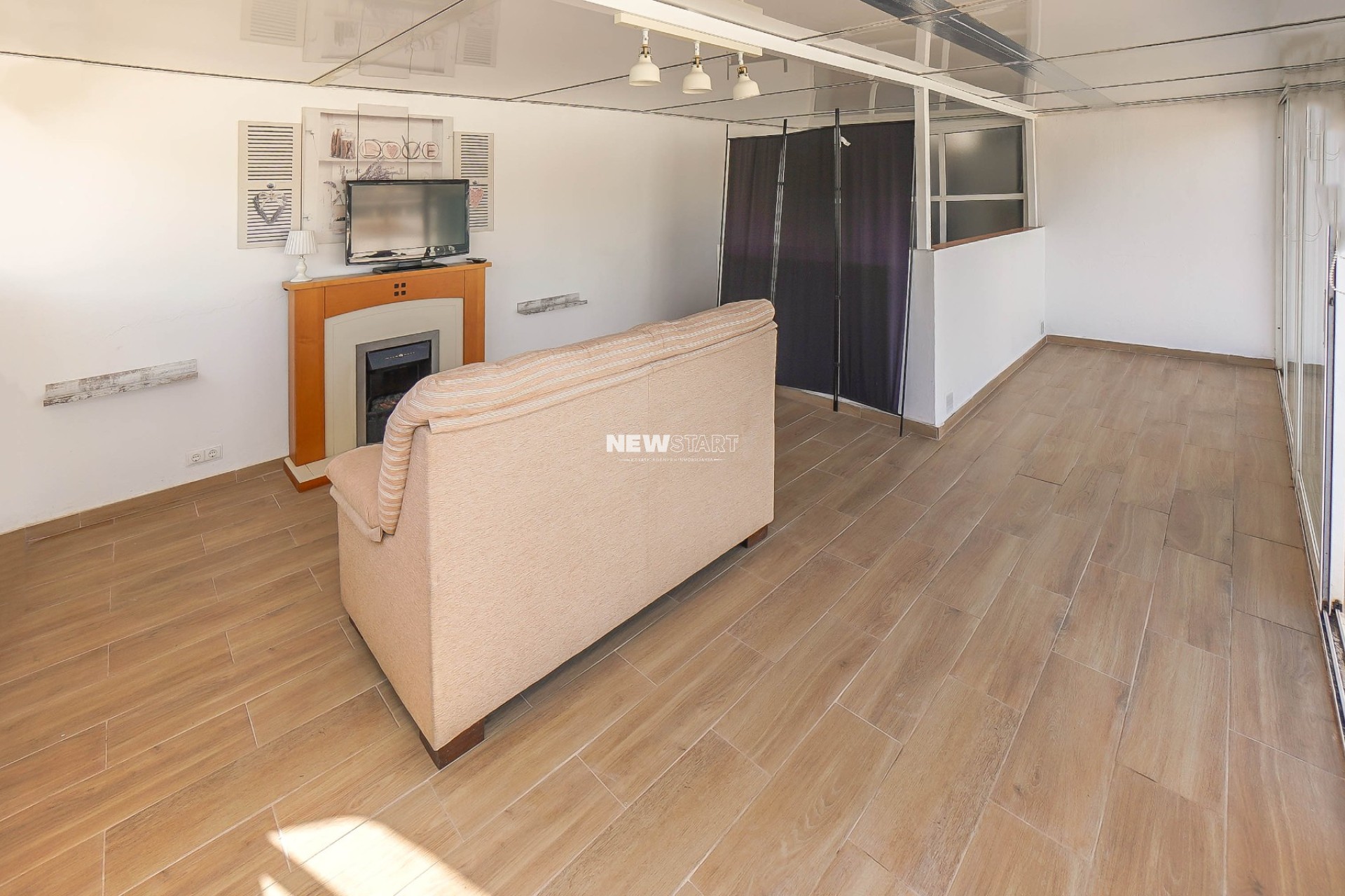 Resale - Quad - La Marina - Urb. La Marina