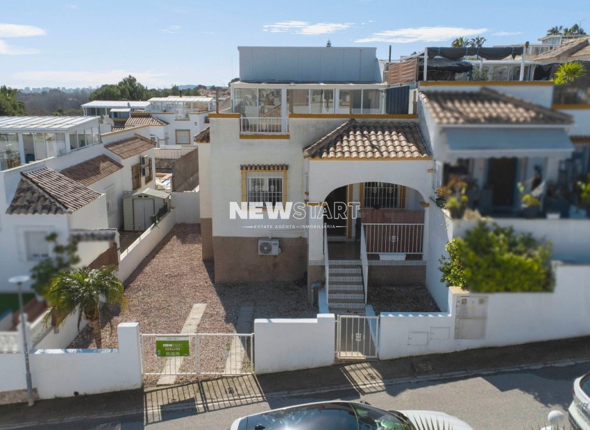 Resale - Quad - La Marina - Urb. La Marina