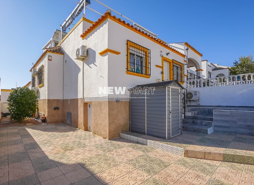 Resale - Quad - La Marina - Urb. La Marina