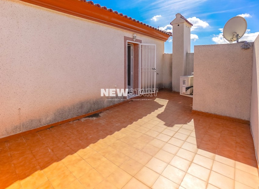 Resale - Quad - La Marina - Urb. La Marina