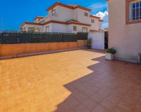 Resale - Quad - La Marina - Urb. La Marina