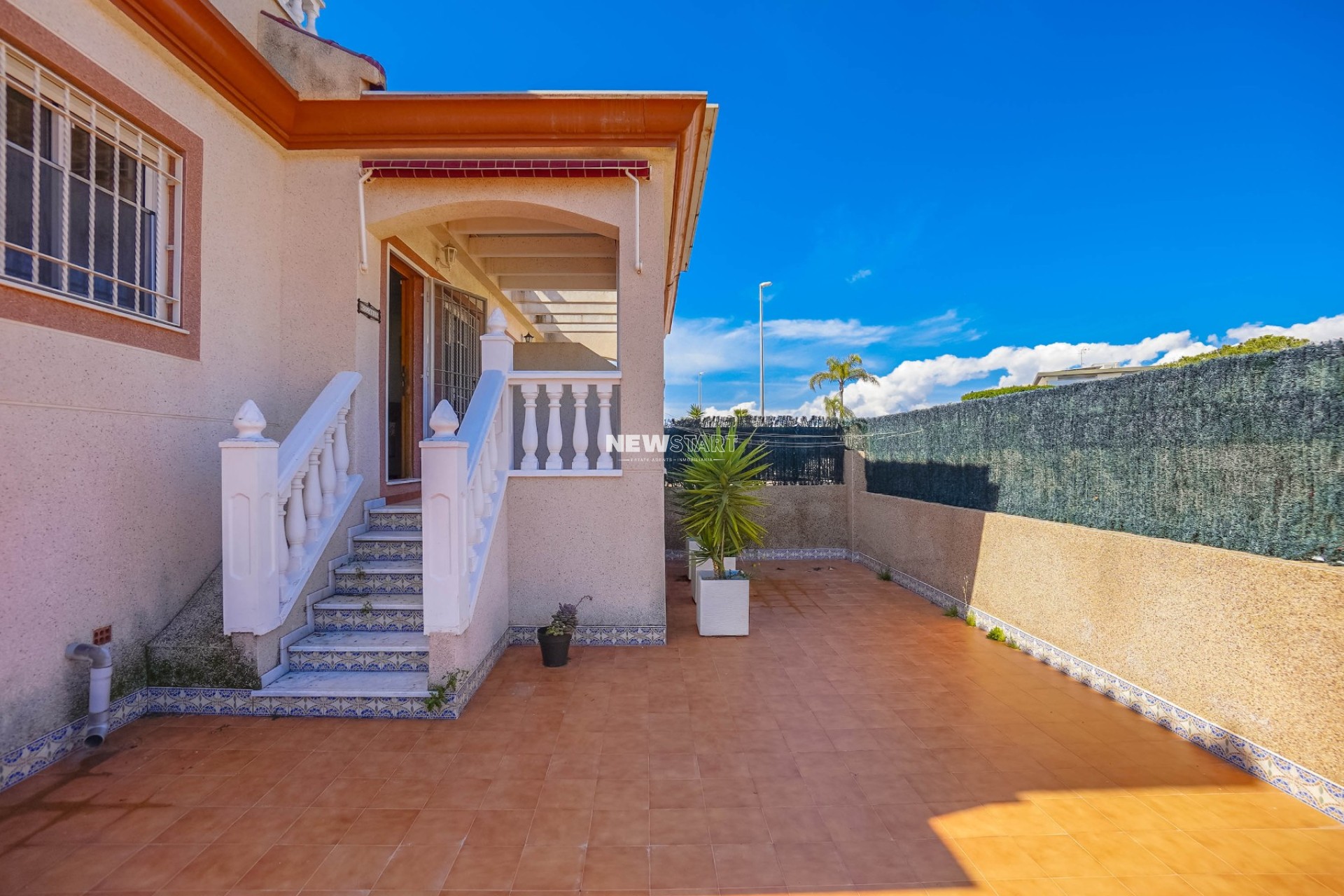 Resale - Quad - La Marina - Urb. La Marina