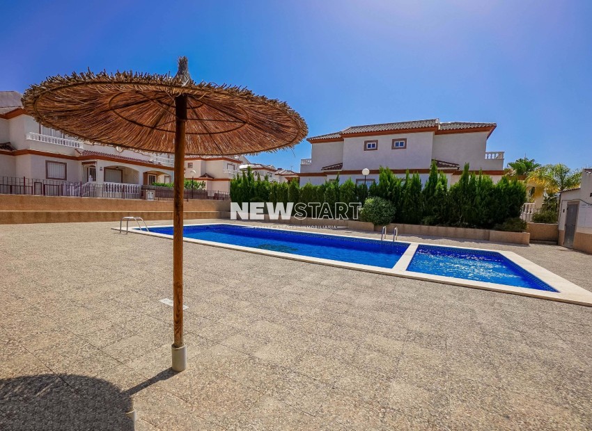 Resale - Quad - La Marina - Urb. La Marina