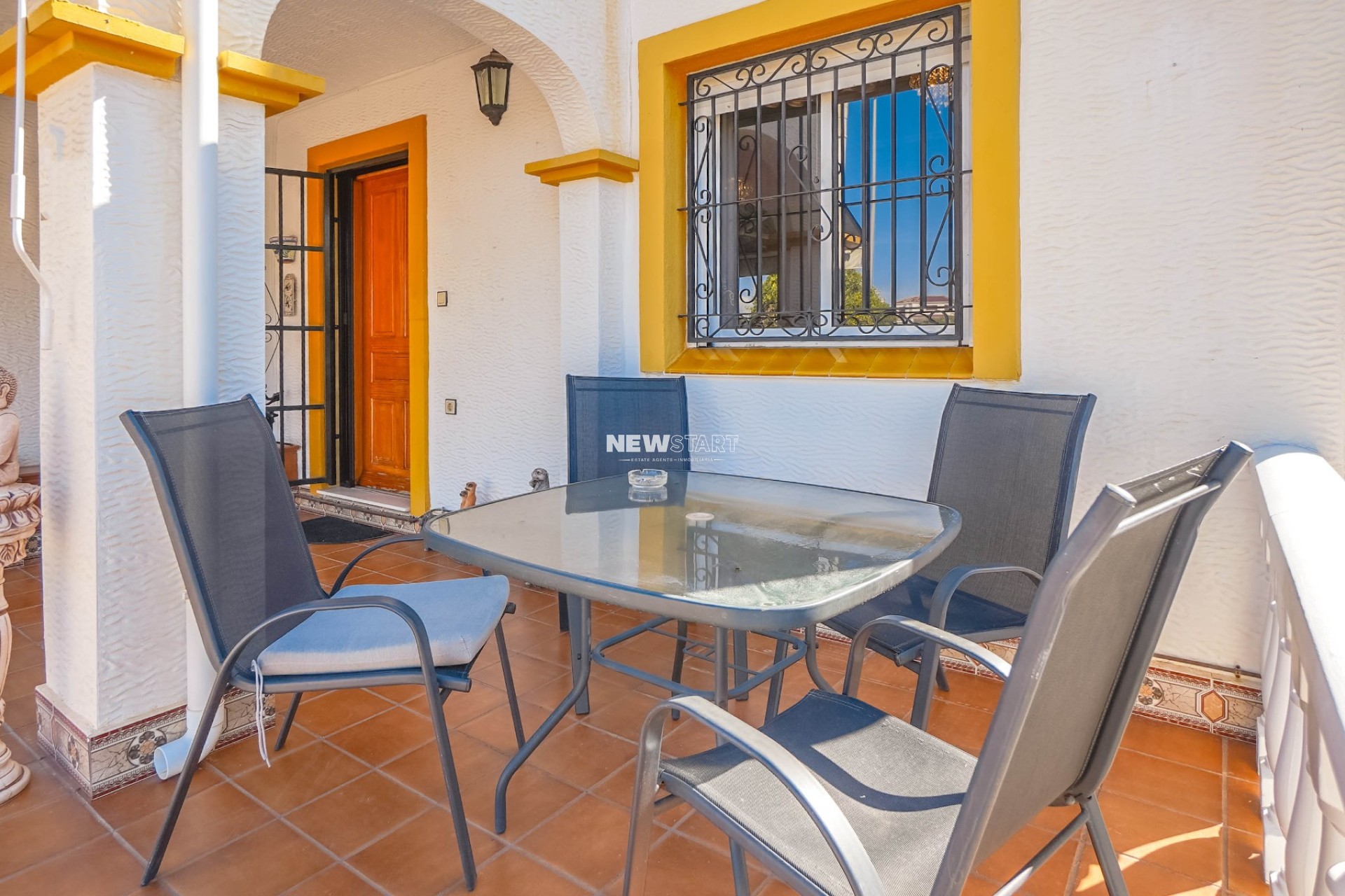 Resale - Quad - La Marina - Urb. La Marina