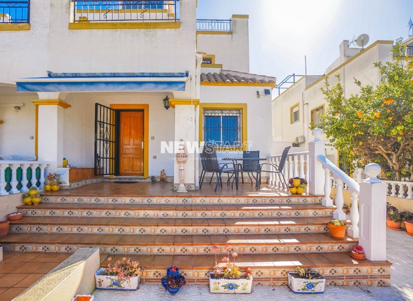 Resale - Quad - La Marina - Urb. La Marina