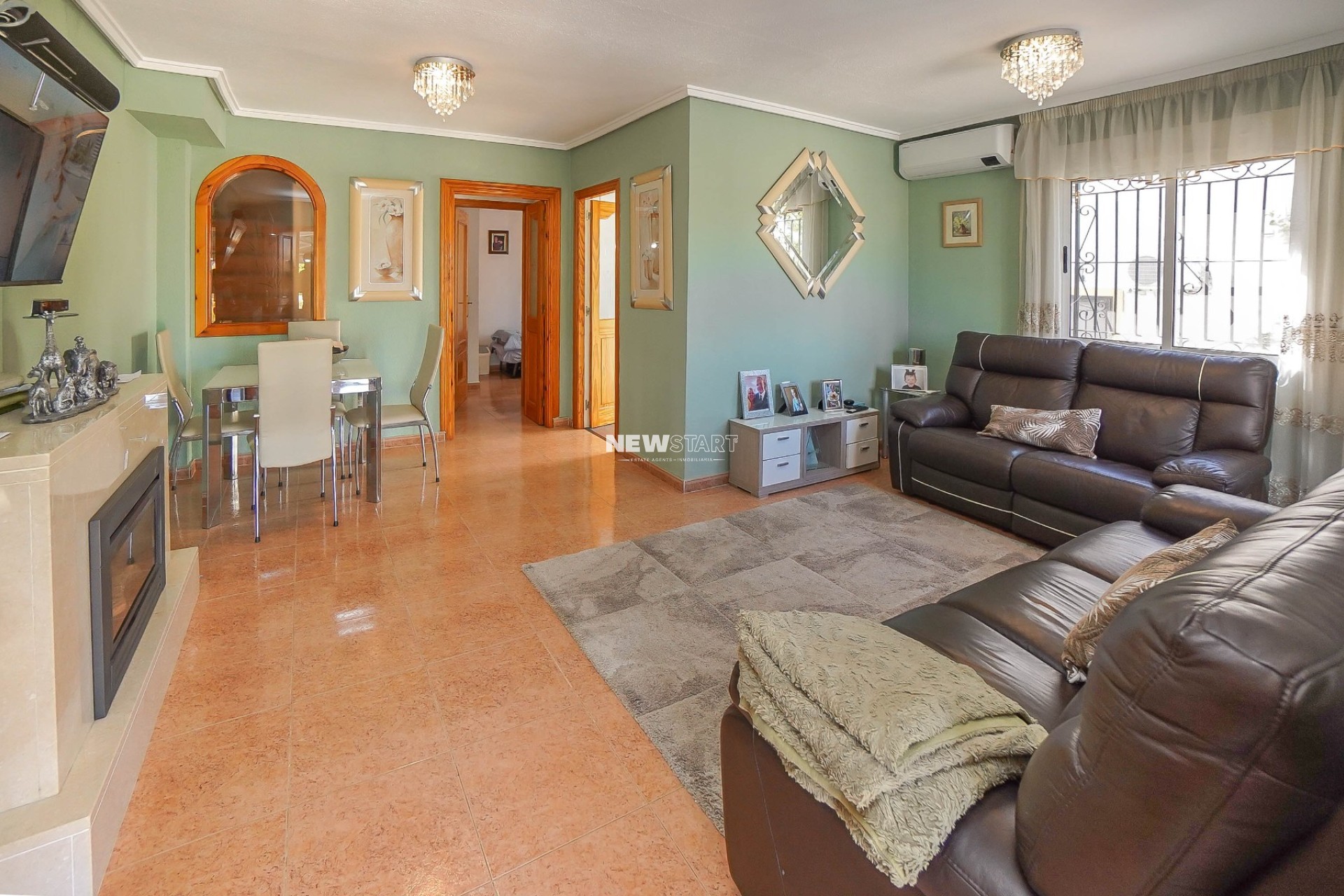 Resale - Quad - La Marina - Urb. La Marina