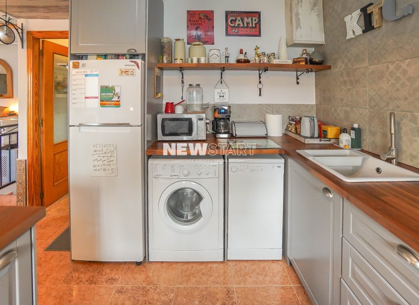 Resale - Quad - La Marina - Urb. La Marina