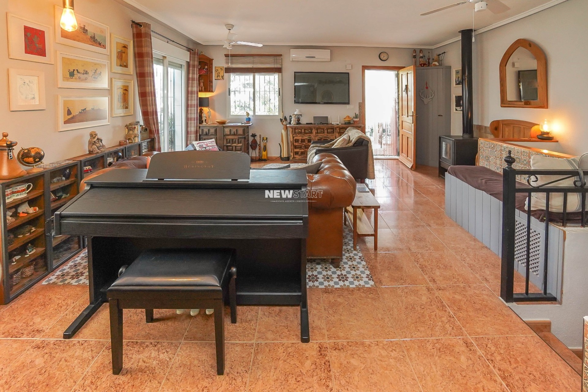 Resale - Quad - La Marina - Urb. La Marina