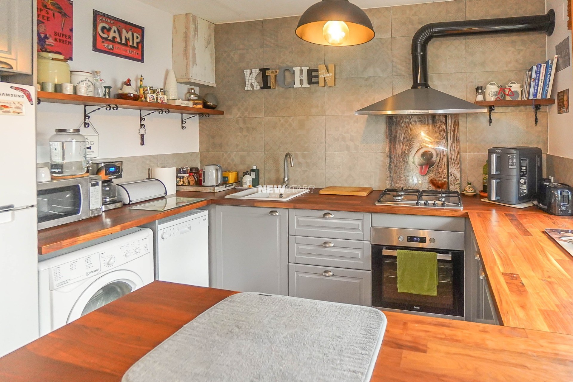 Resale - Quad - La Marina - Urb. La Marina