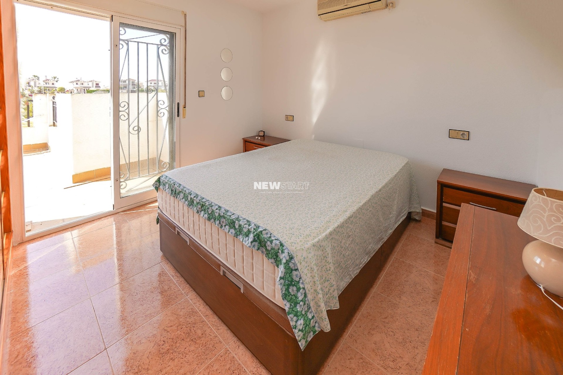 Resale - Quad - La Marina - Urb. La Marina