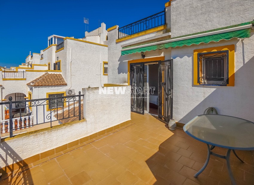 Resale - Quad - La Marina - Urb. La Marina