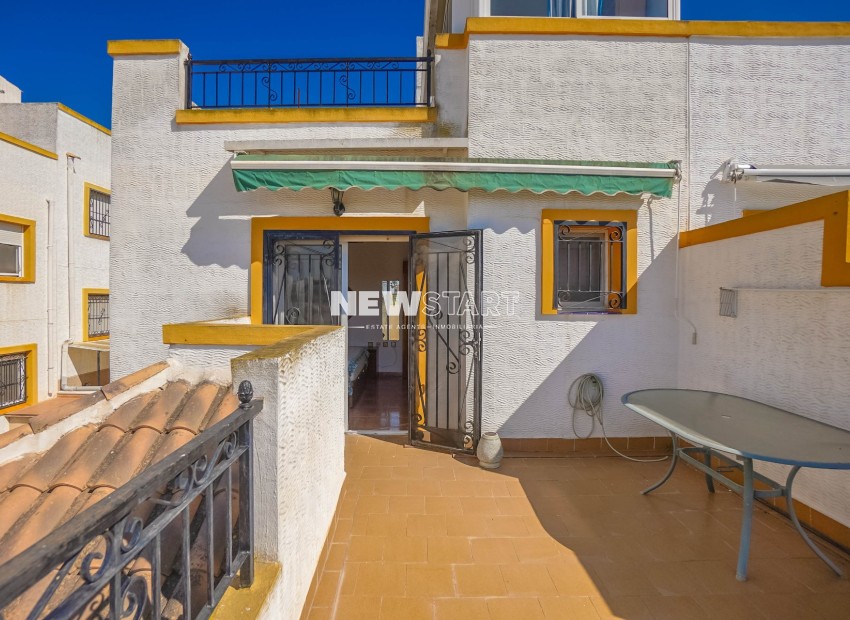 Resale - Quad - La Marina - Urb. La Marina