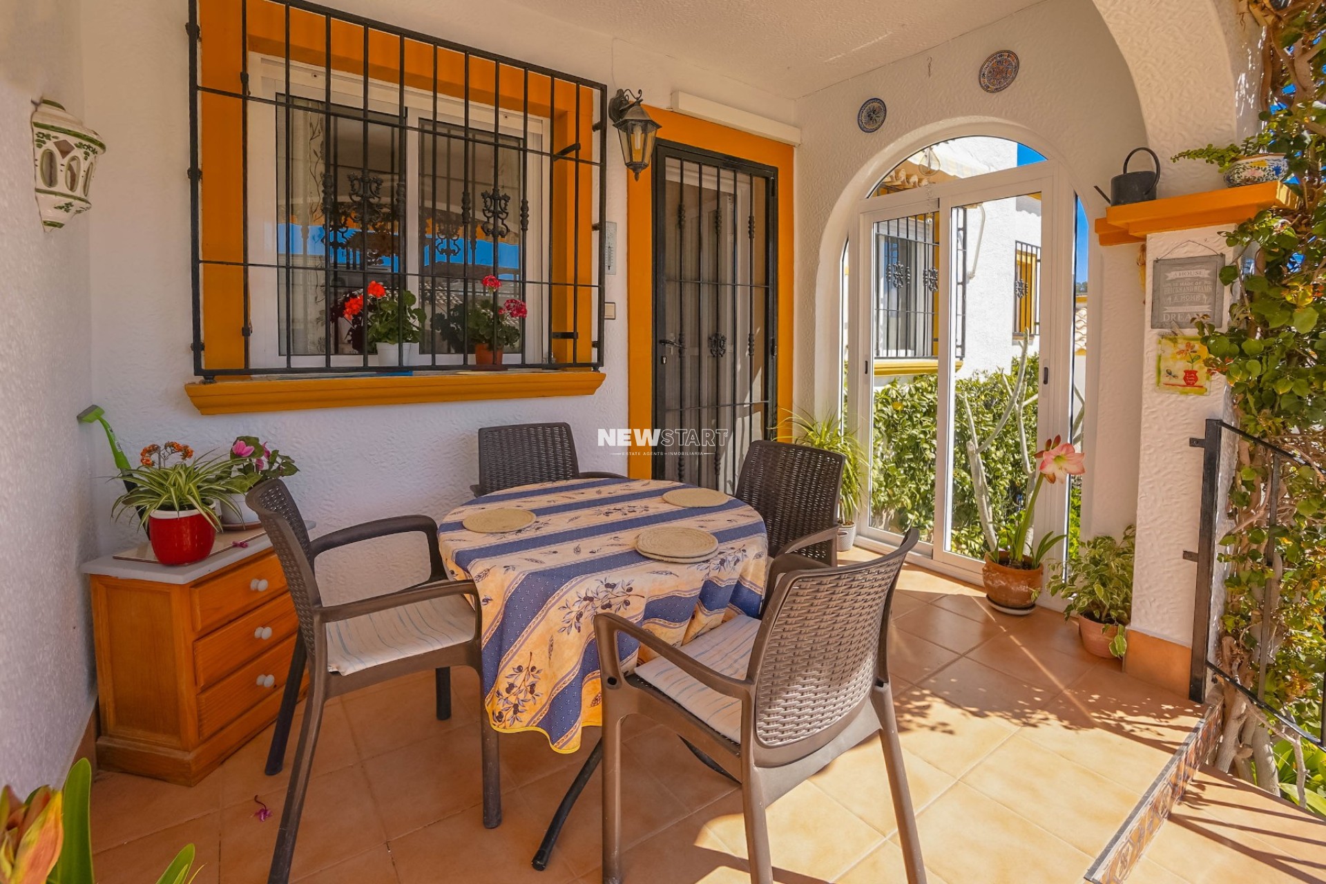 Resale - Quad - La Marina - Urb. La Marina