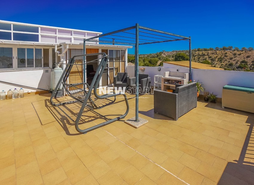 Resale - Quad - La Marina - Urb. La Marina