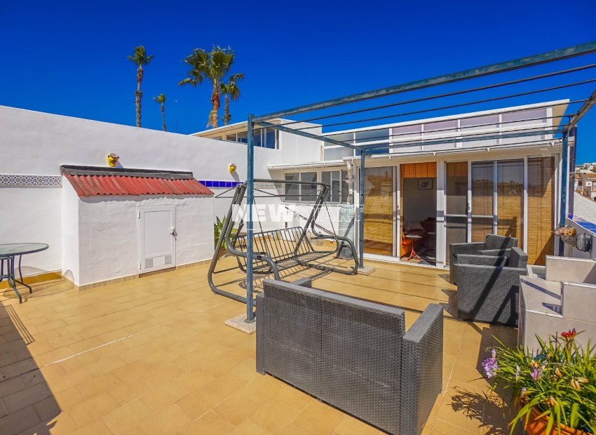 Resale - Quad - La Marina - Urb. La Marina