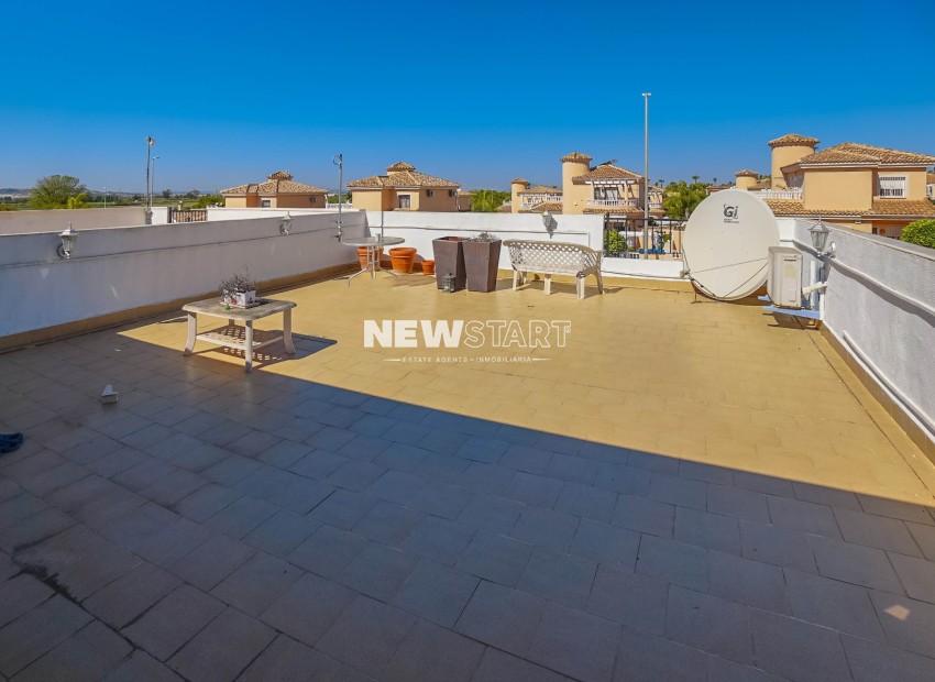 Resale - Quad - La Marina - Urb. La Marina