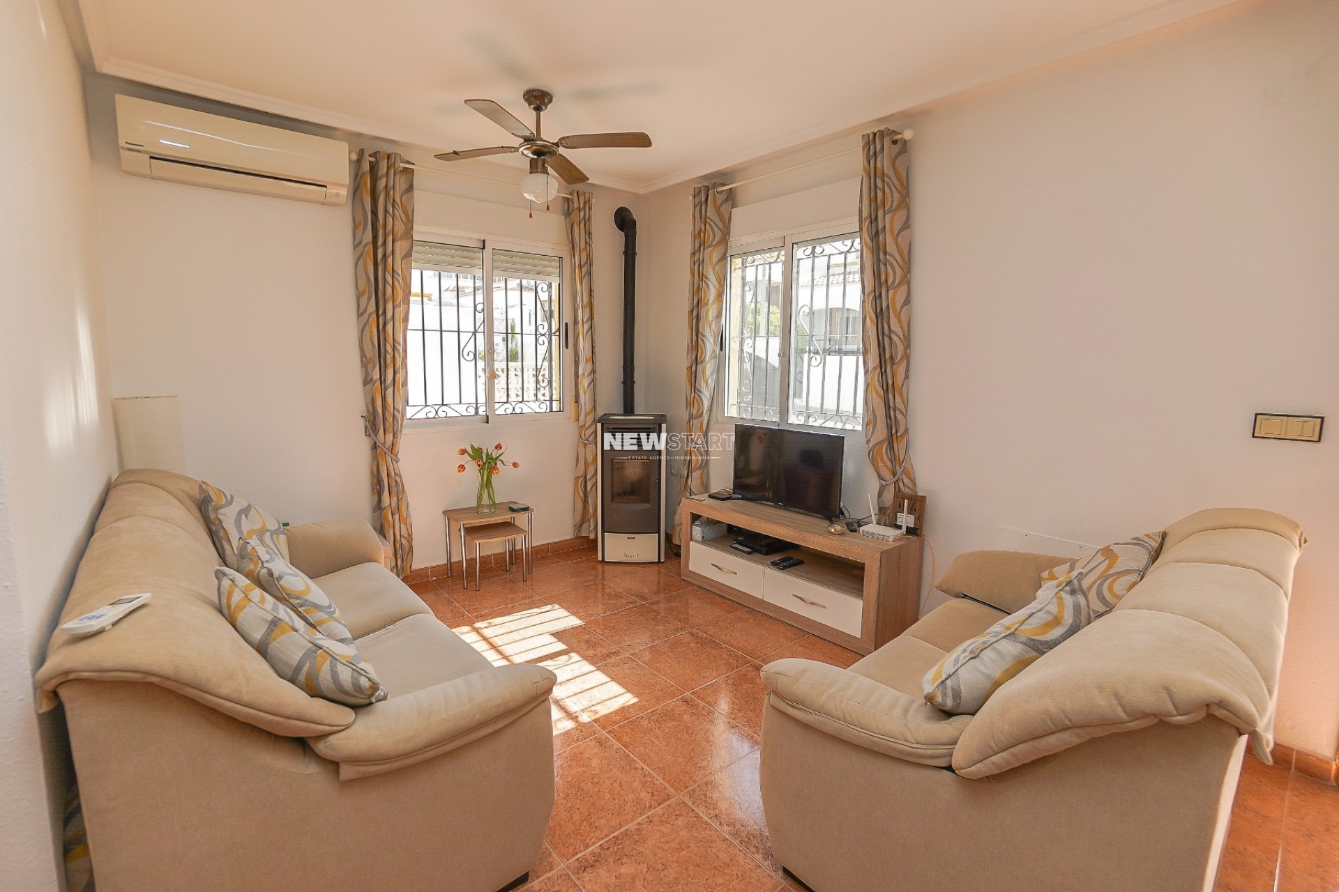 Resale - Quad - La Marina - Urb. La Marina