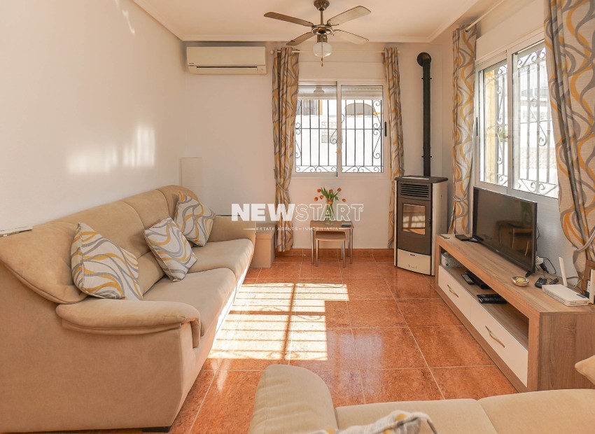 Resale - Quad - La Marina - Urb. La Marina