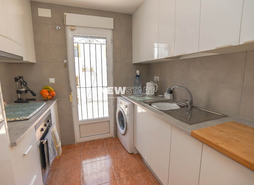 Resale - Quad - La Marina - Urb. La Marina