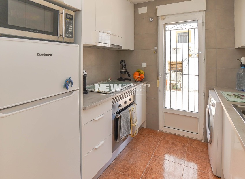 Resale - Quad - La Marina - Urb. La Marina