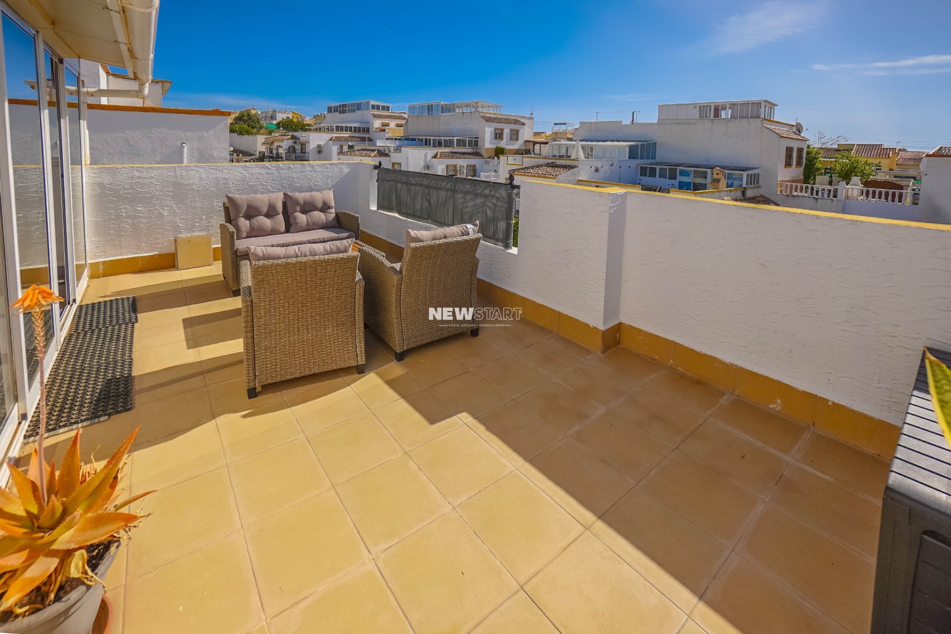 Resale - Quad - La Marina - Urb. La Marina