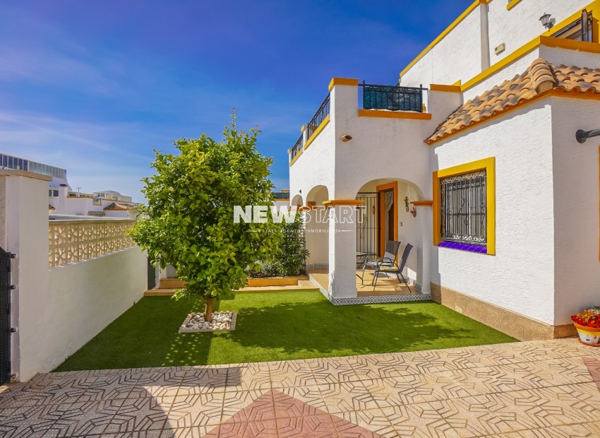 Resale - Quad - La Marina - Urb. La Marina