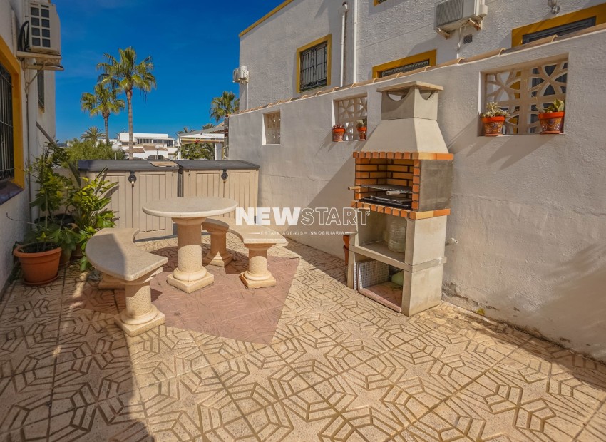 Resale - Quad - La Marina - Urb. La Marina