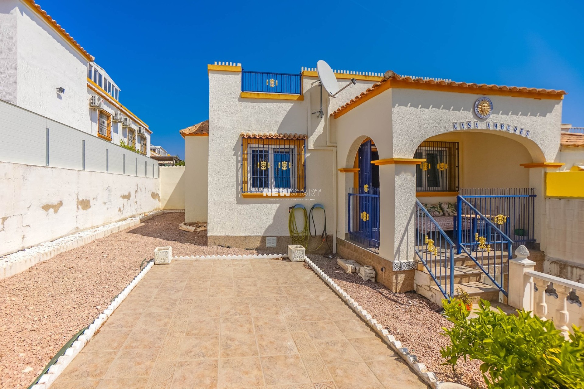 Resale - Quad - La Marina - Urb. La Marina