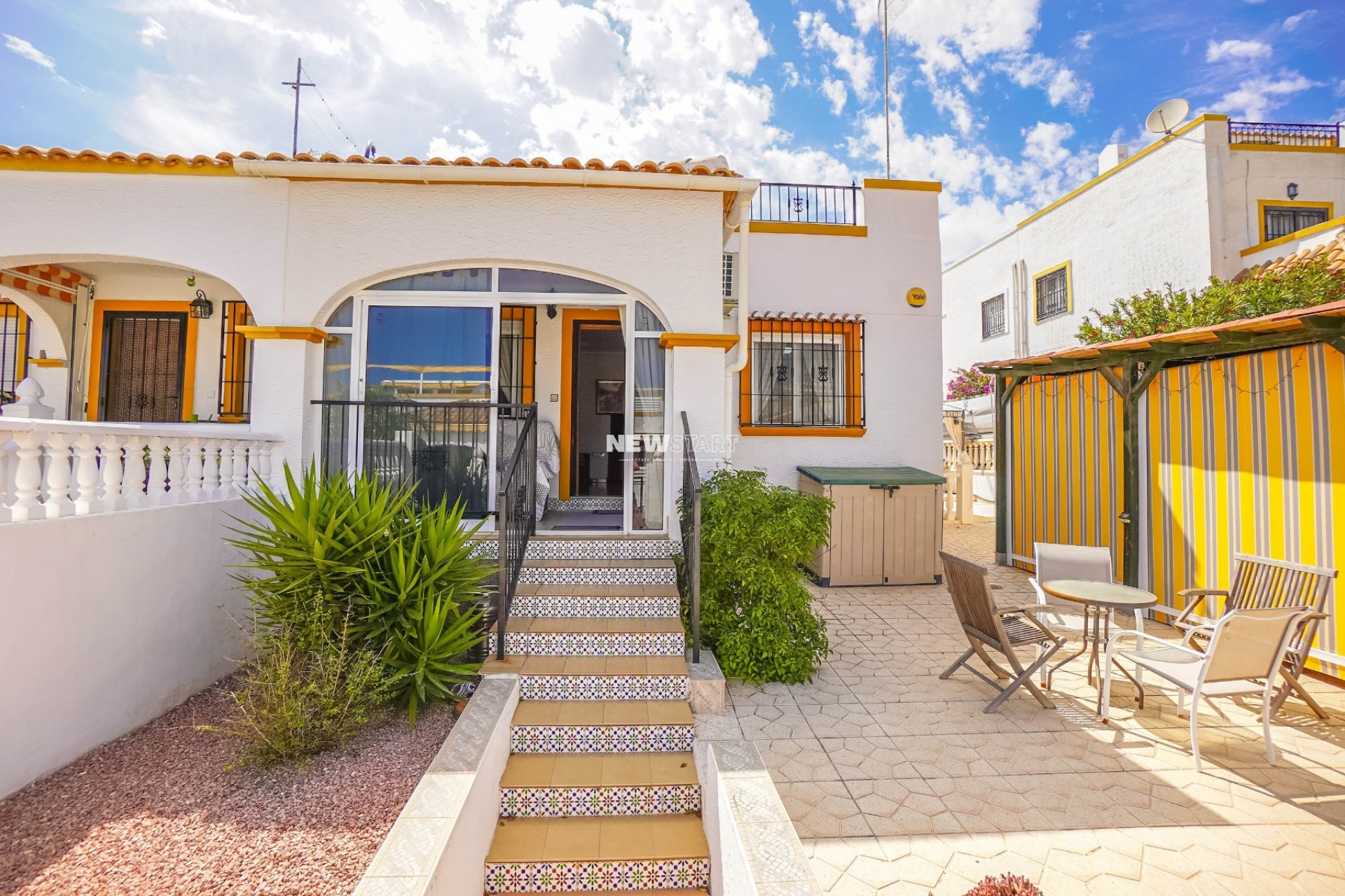 Resale - Quad - La Marina - Urb. La Marina