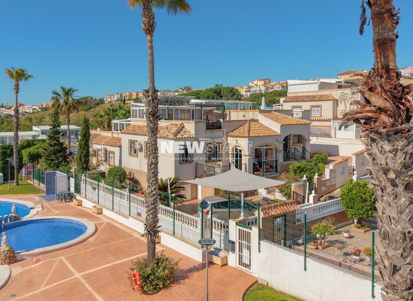 Resale - Quad - La Marina - Urb. La Marina
