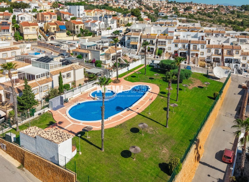Resale - Quad - La Marina - Urb. La Marina
