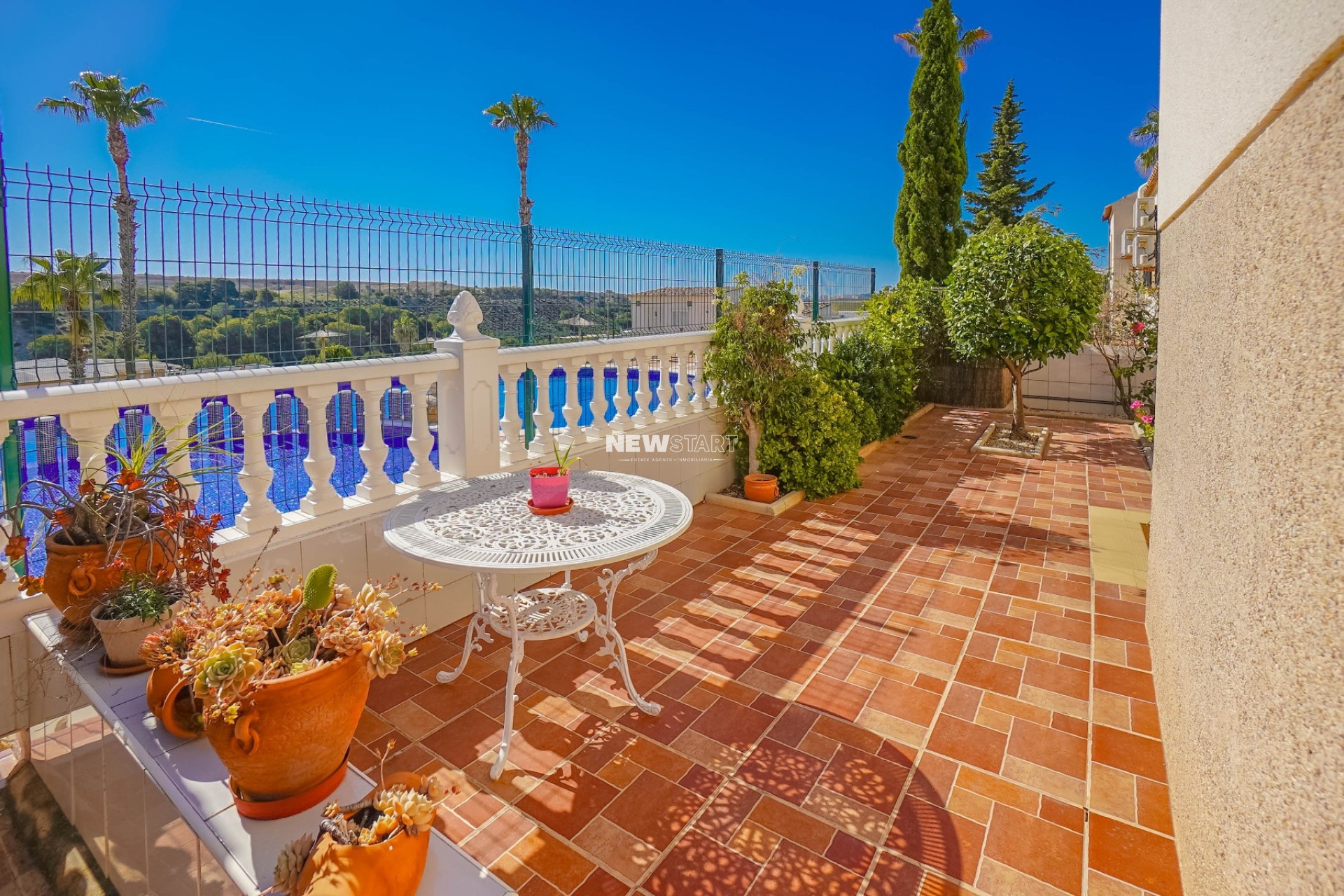 Resale - Quad - La Marina - Urb. La Marina