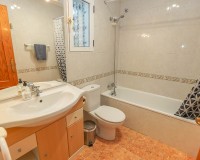 Resale - Quad - La Marina - Urb. La Marina