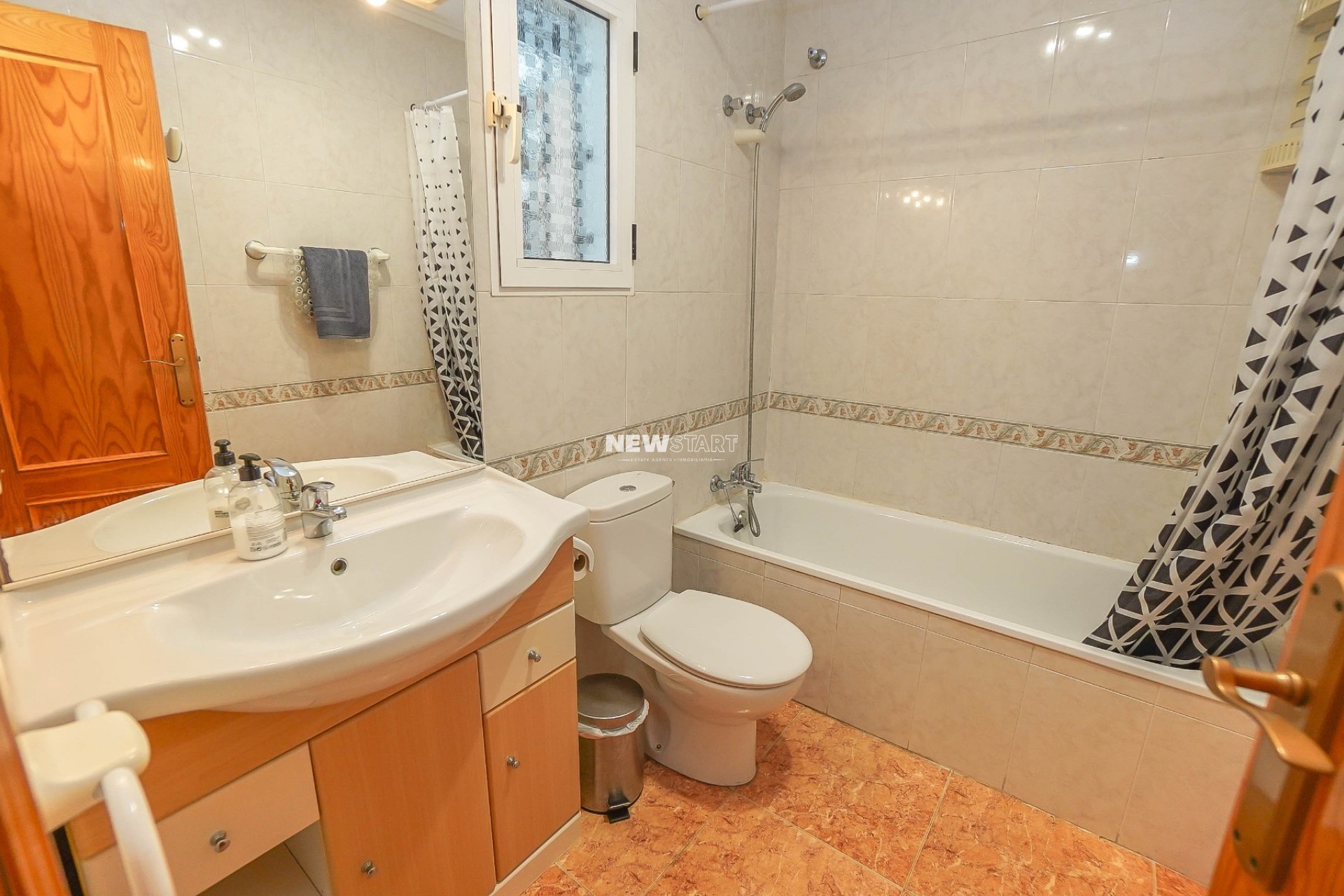 Resale - Quad - La Marina - Urb. La Marina